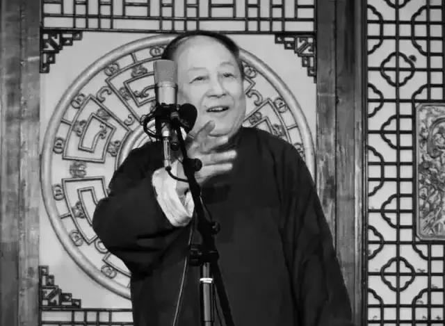 尹笑声黄铁良经典相声作品_黄铁良遗像_黄铁良相声大师去世