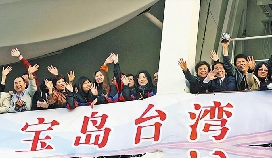 两岸关系发展趋势_在五个前提下签署两岸和平协议_和平统一政策调整