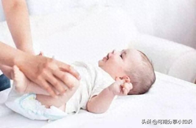 酒店女士湿巾有什么作用_用温热清水擦屁股_婴儿湿巾对皮肤的危害