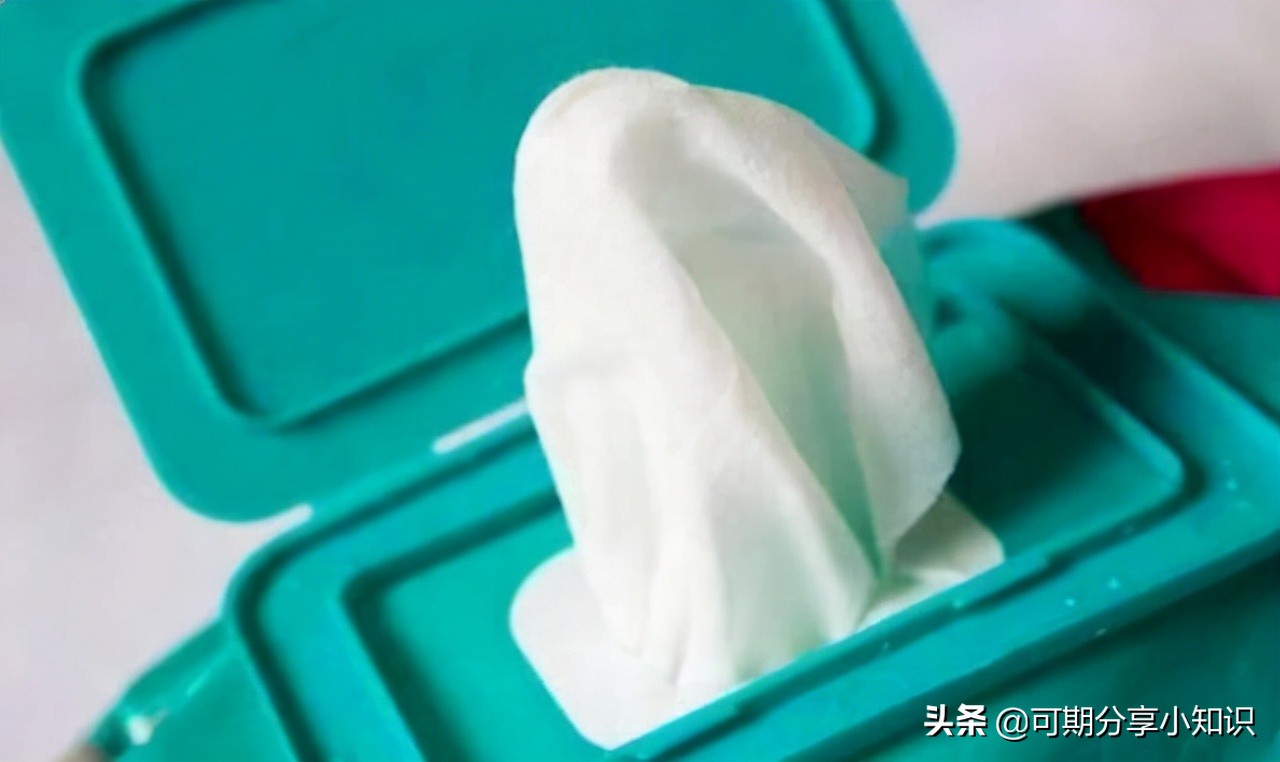 酒店女士湿巾有什么作用_用温热清水擦屁股_婴儿湿巾对皮肤的危害