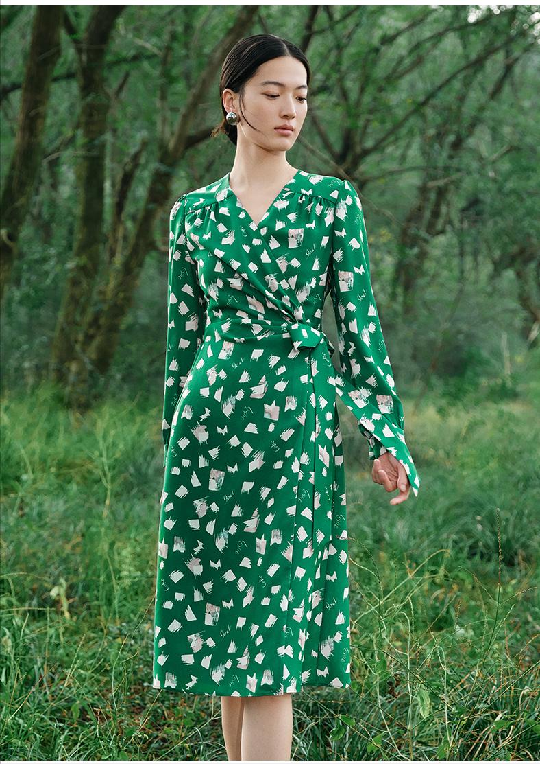 熟龄女装品牌推荐_中老年女装品牌排名_妈妈的衣服有哪些品牌