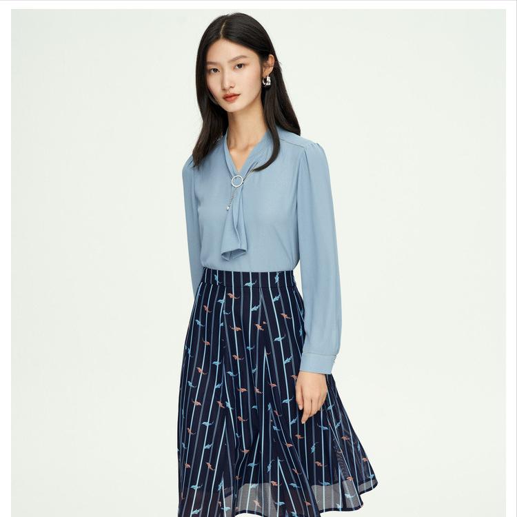 熟龄女装品牌推荐_中老年女装品牌排名_妈妈的衣服有哪些品牌