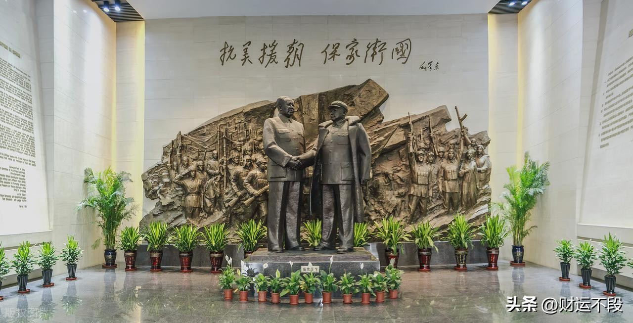 丹东凤凰山上山路线_丹东旅游攻略_鸭绿江断桥虎山长城