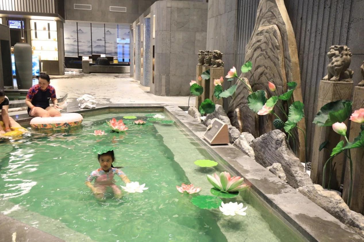 波塞冬旅游度假区体验_哈尔滨文化公园夜场_哈尔滨亲水游项目