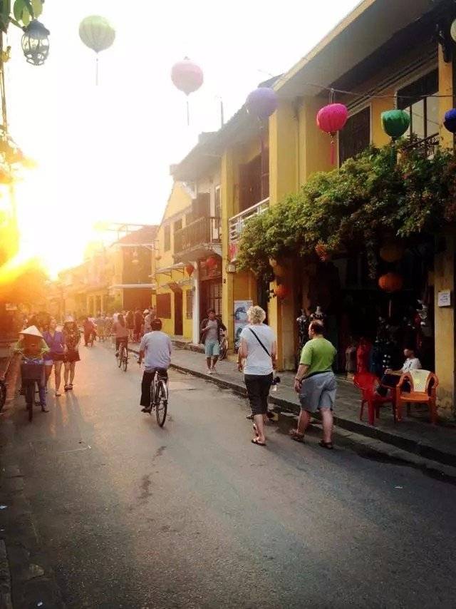 越南岘港芽庄自由行攻略_到越南芽庄哪里定机票便宜_越南旅行签证交通住宿美食体验分享