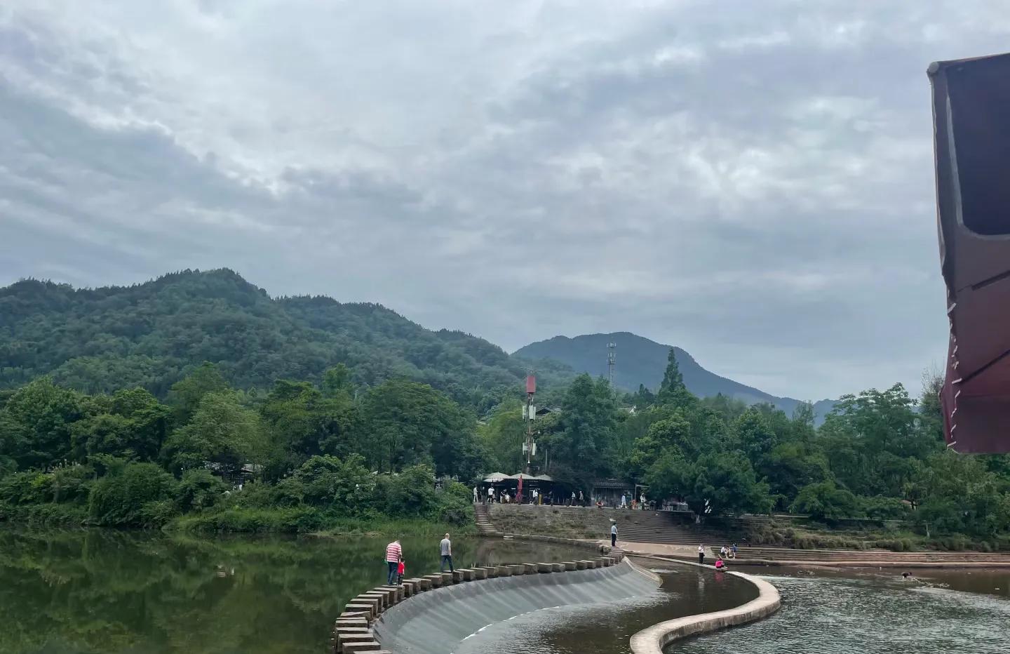 眉山旅游攻略_我的眉山_三苏祠游玩体验