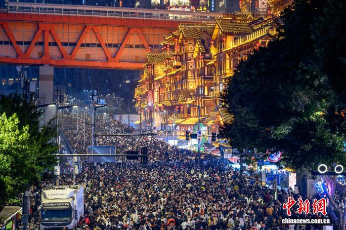重庆到湖北恩施旅游_巴蜀文化旅游走廊建设能级跃升_重庆五一文旅消费周