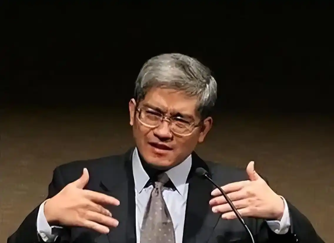 郎咸平 郎顾之争 学术争议_郎咸平 经济学家 争议_郎咸平财经