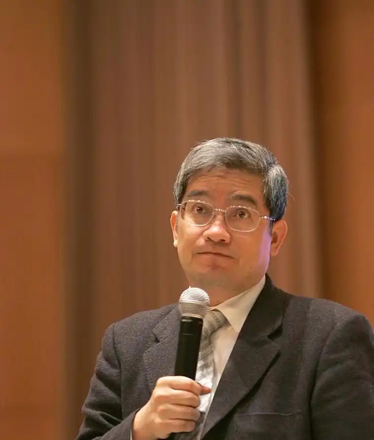 郎咸平 经济学家 争议_郎咸平财经_郎咸平 郎顾之争 学术争议