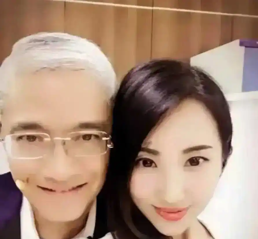 郎咸平 经济学家 争议_郎咸平 郎顾之争 学术争议_郎咸平财经