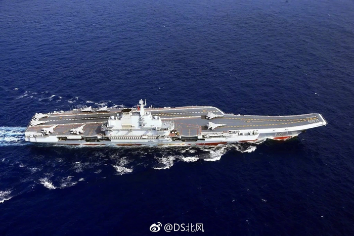 中国第一艘航空母舰正式交付海军_2026年9月我国第一艘航空母舰_辽宁舰舷号16