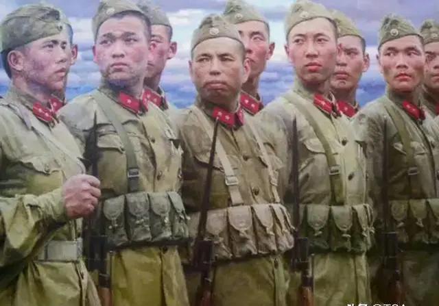 陆军军服图片_49款军服设计特点_新中国成立后军服发展史