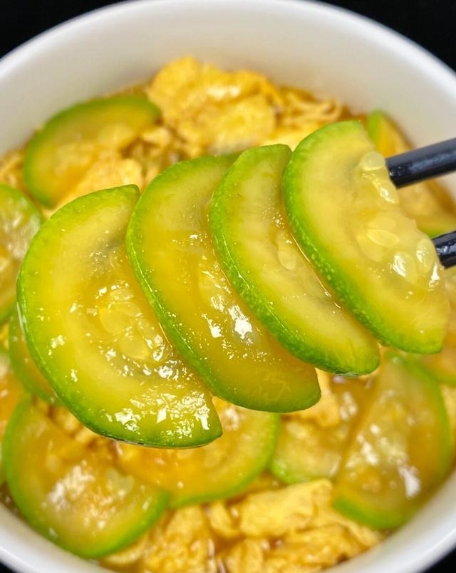 吃什么食物能降低胆固醇_血管堵塞原因_膳食纤维降三高