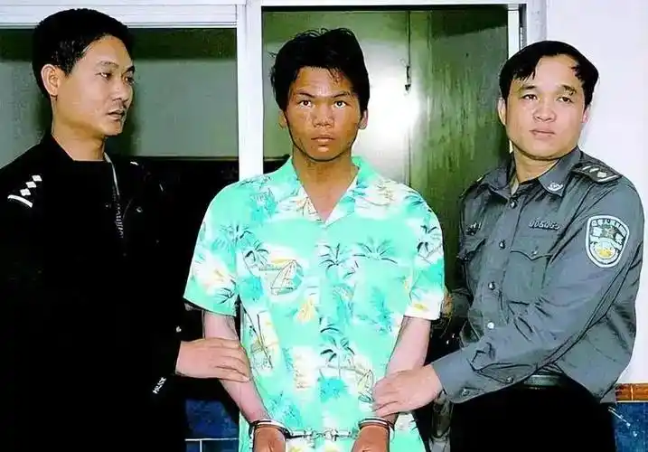 马加爵心理问题_马加爵之锤药家鑫之刃_马加爵案