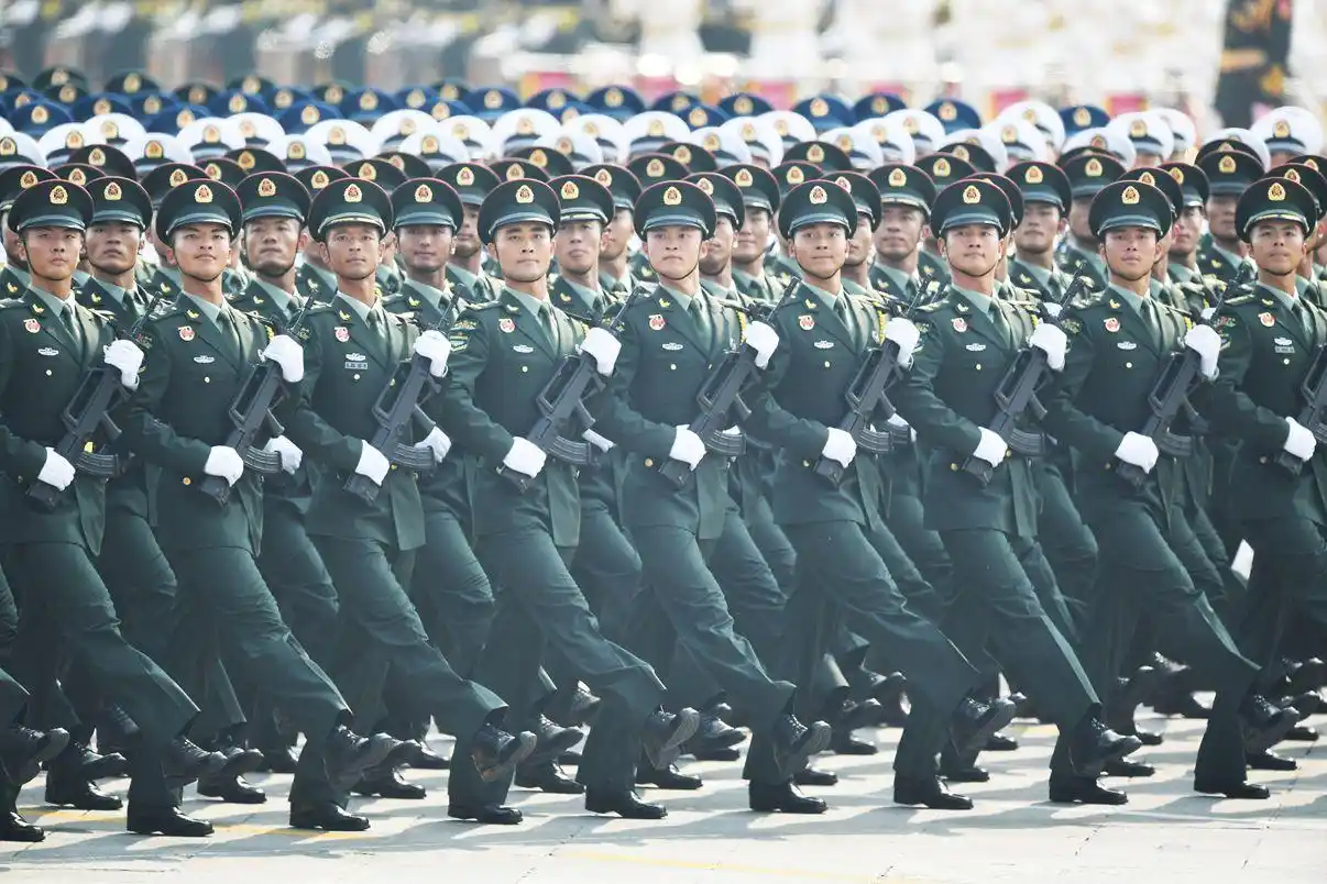 香港回归阅兵失误_阅兵仪式几年一次_中国阅兵仪式历史