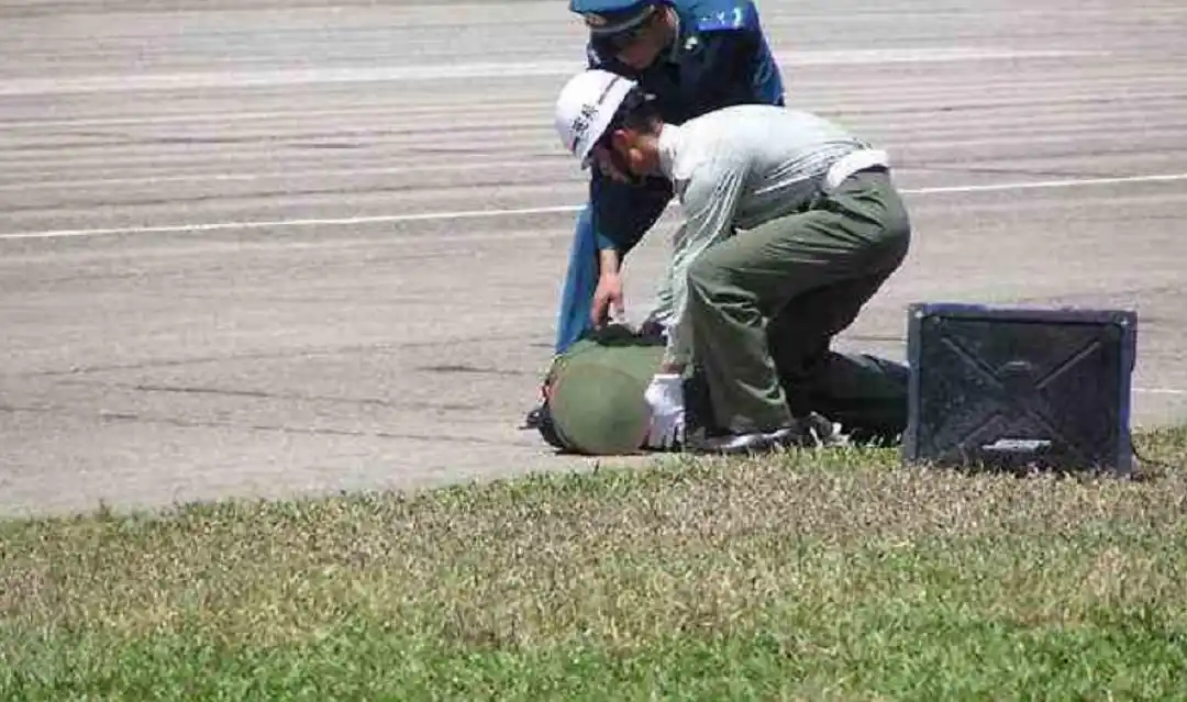 阅兵仪式几年一次_香港回归阅兵失误_中国阅兵仪式历史