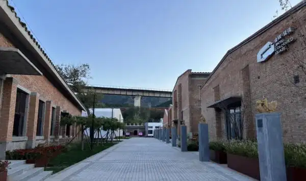 创意文化产业园是什么_金隅琉璃文化创意产业园_北京印迹文化探访路