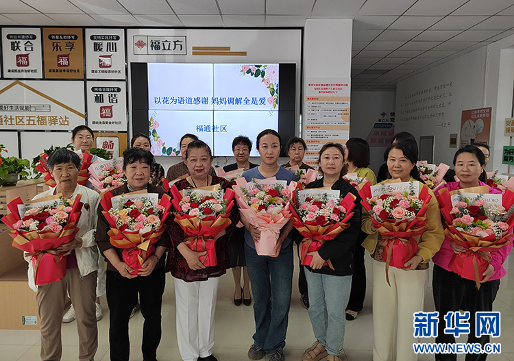 社区艺术团工作总结_社区多元文化服务_社区民族团结活动