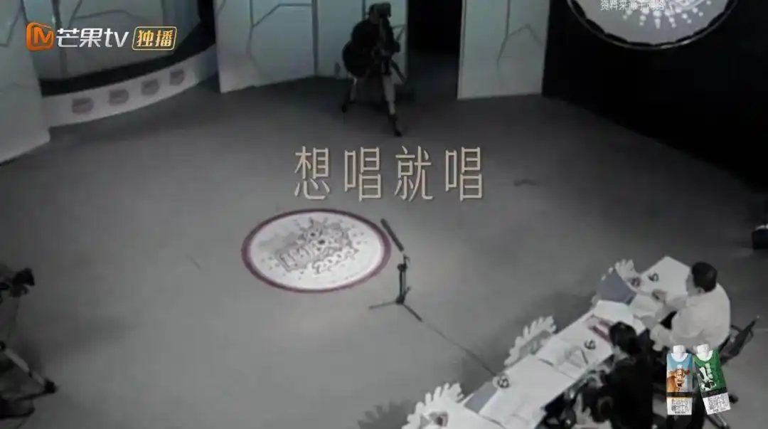 2005超级女声回顾_周笔畅超女照片_李宇春周笔畅同台合作