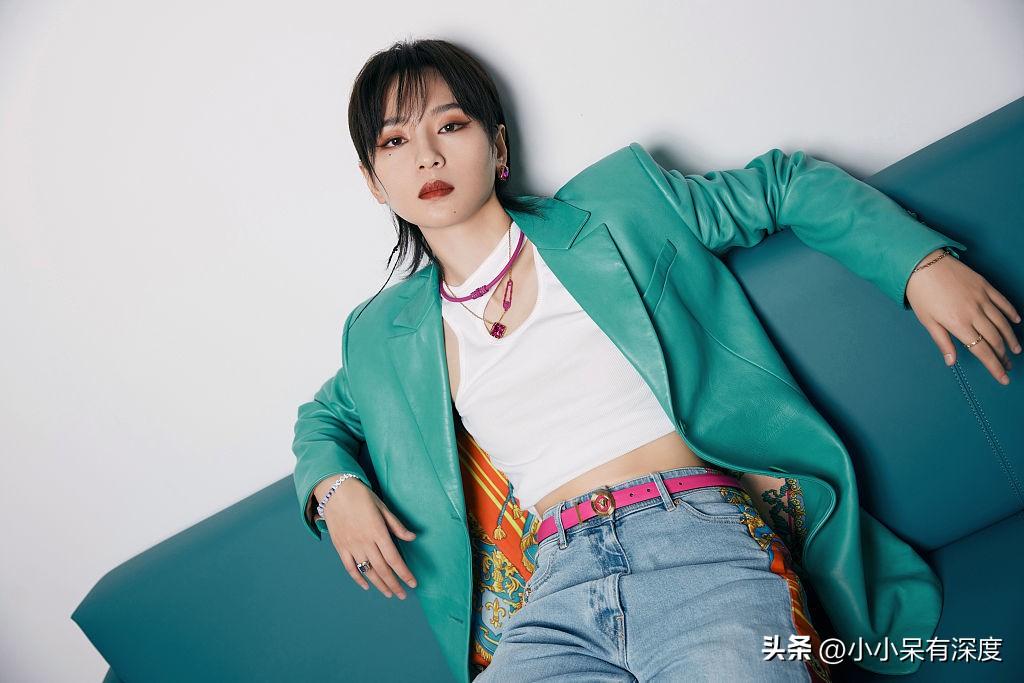 周笔畅37岁未婚独居状态_周笔畅超女照片_周笔畅出道近20年依然活跃
