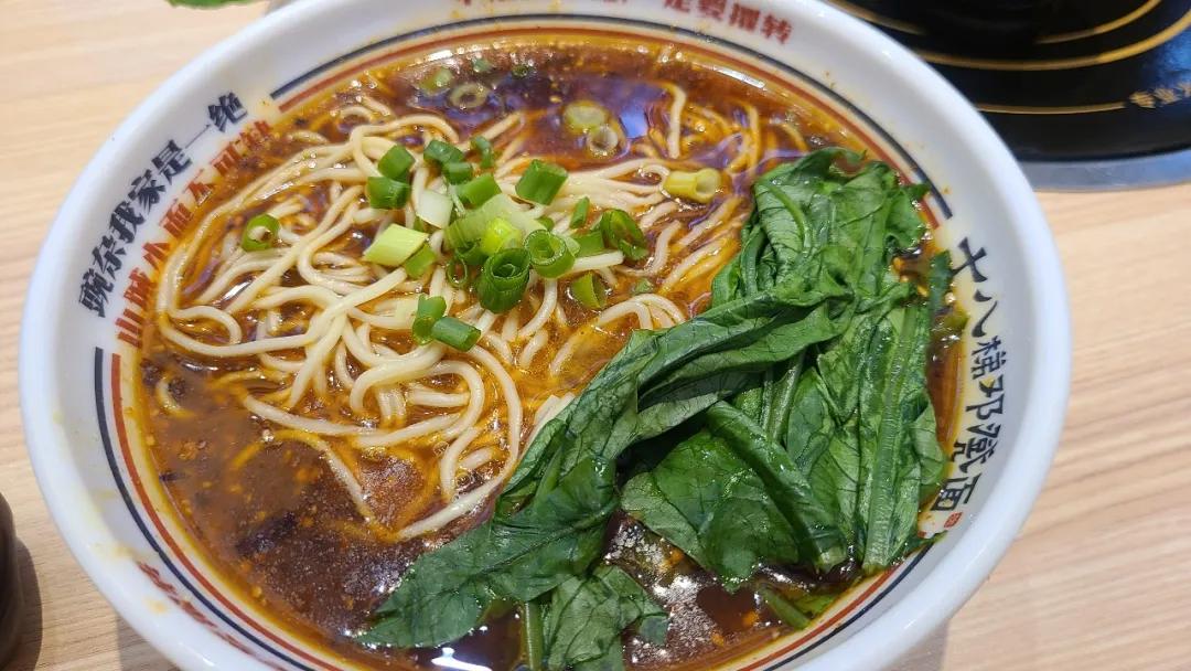 南北风味面条对比_车仔面没有营养?_面条种类大全