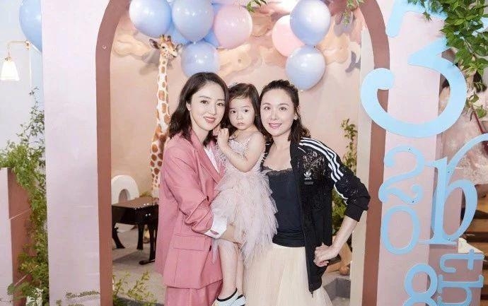 网曝高云翔董璇“视频离婚”，网友：祝福董璇
