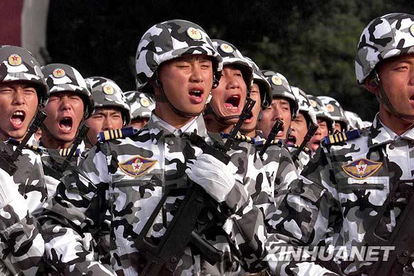 中国空军军服图片_开国大典49式军服介绍_中国人民解放军军服发展历程