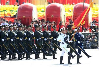 开国大典49式军服介绍_中国空军军服图片_中国人民解放军军服发展历程