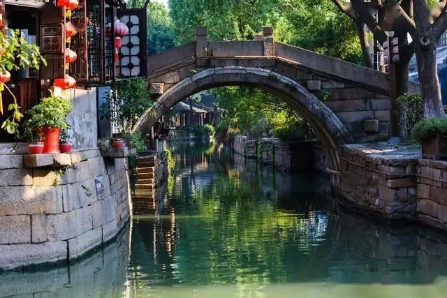 苏州东沙湖生态公园_苏州园林代表作品_周庄古镇水乡特色