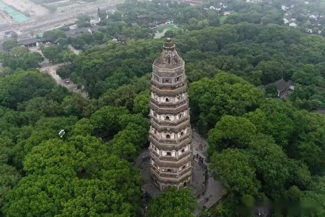 周庄古镇水乡特色_苏州东沙湖生态公园_苏州园林代表作品