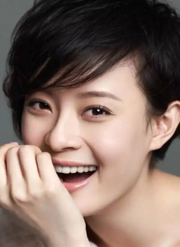 短发发型变化_鲁豫短发造型_鲁豫的发型
