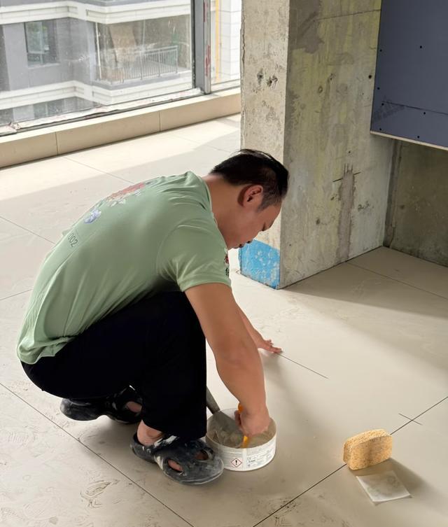 美缝剂凹槽太深可以继续加美缝吗_硬装结束博弈_美缝时机选择