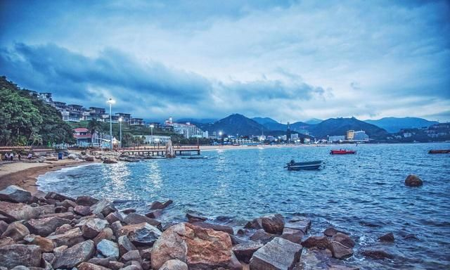 深圳东岸旅游景点_小梅沙旅游攻略_小梅沙旅游攻略