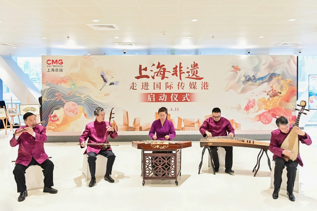 上海非遗走进国际传媒港_上海的非物质文化遗产_上海剪纸国家级传承人奚小琴