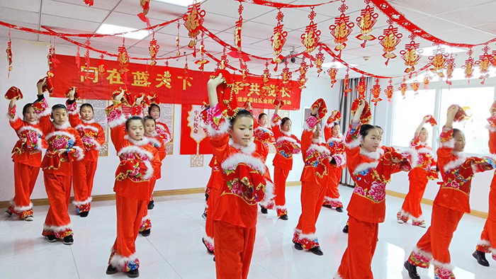 长垣暑假夏令营_长垣市幼儿园写福字活动_长垣市学校春节文化实践活动