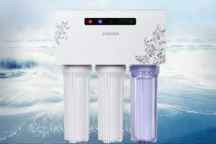 家用净水器保留矿物质智能提醒换芯_家用净水器过滤精度0.0001微米_反渗透膜净水器 水塔高