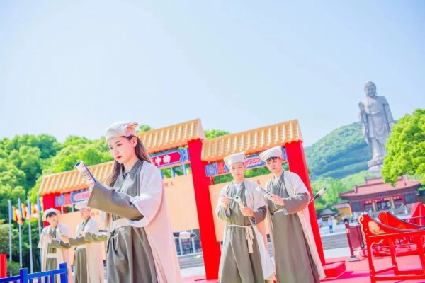 五一运河沿线旅游攻略_江苏省旅游攻略_玄武湖乘船赏景