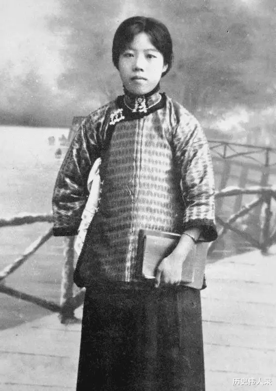 杨振德生平经历_杨振德坚韧性格_杨振武家庭