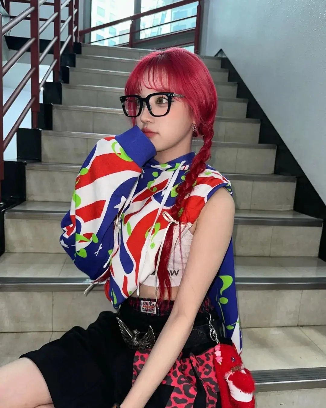 chloe眼镜图片_知识分子风眼镜_复古圆框眼镜
