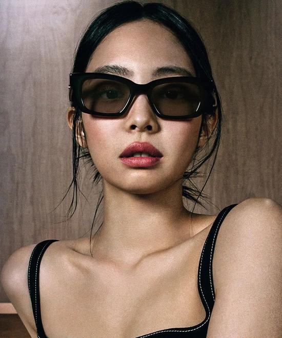 脸型与墨镜搭配_chloe眼镜图片_挑选墨镜方法