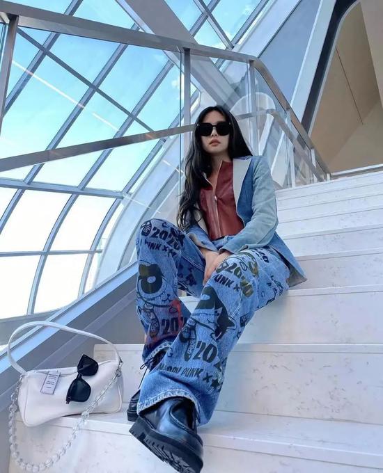 chloe眼镜图片_挑选墨镜方法_脸型与墨镜搭配