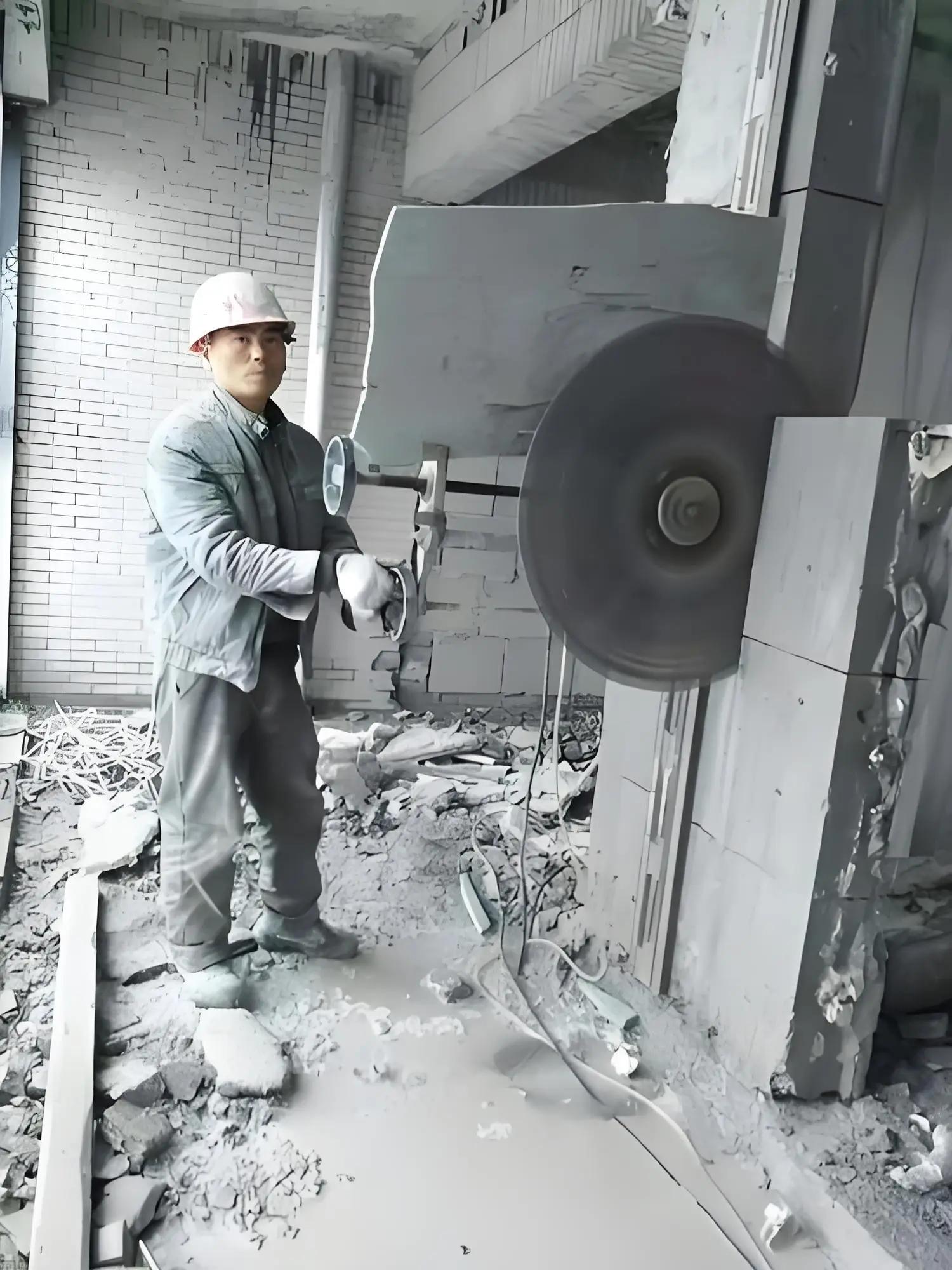 专业钢结构拆除_武汉混凝土结构静力拆除_湖北省阅同建筑工程有限公司服务能力