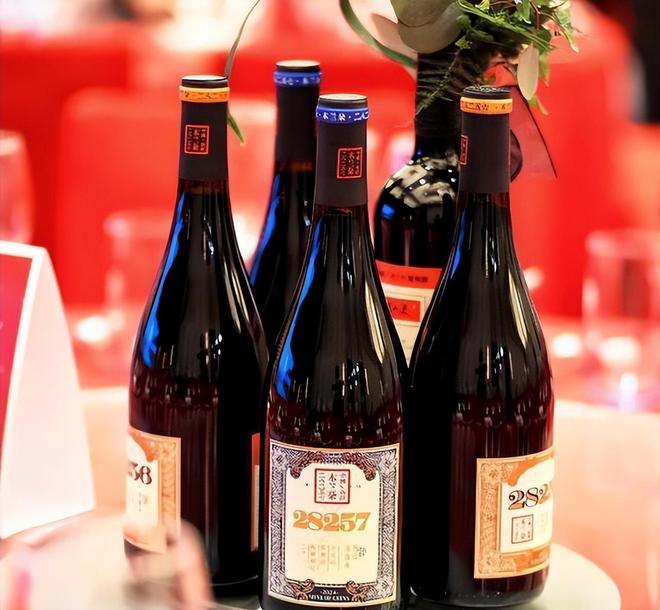 红酒文化ppt_国产葡萄酒产量暴跌_行业利润缩水_红酒市场变化