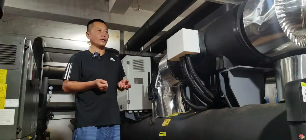 金华 地源热泵_潍坊市坊子区地源热泵应用_磁悬浮离心式地源热泵机组