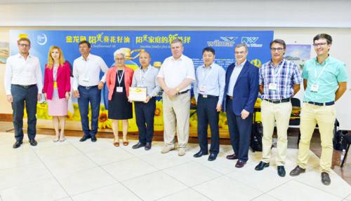 哪种油葵是转基因的_金龙鱼阳光葵花籽油 全球品质金奖 非转基因葵花籽油