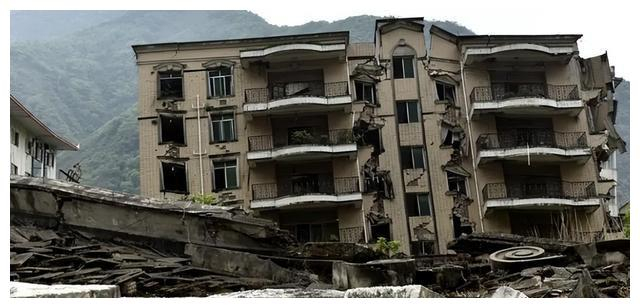 林浩清华大学梦想_地震小英雄林浩自毁_汶川地震林浩小英雄