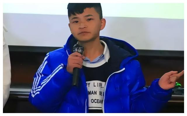 林浩清华大学梦想_汶川地震林浩小英雄_地震小英雄林浩自毁