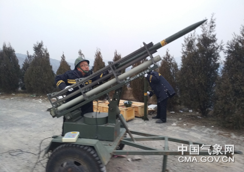 春节期间气象工作者值班情况_中国最早的气象站_春节气象观测员坚守岗位