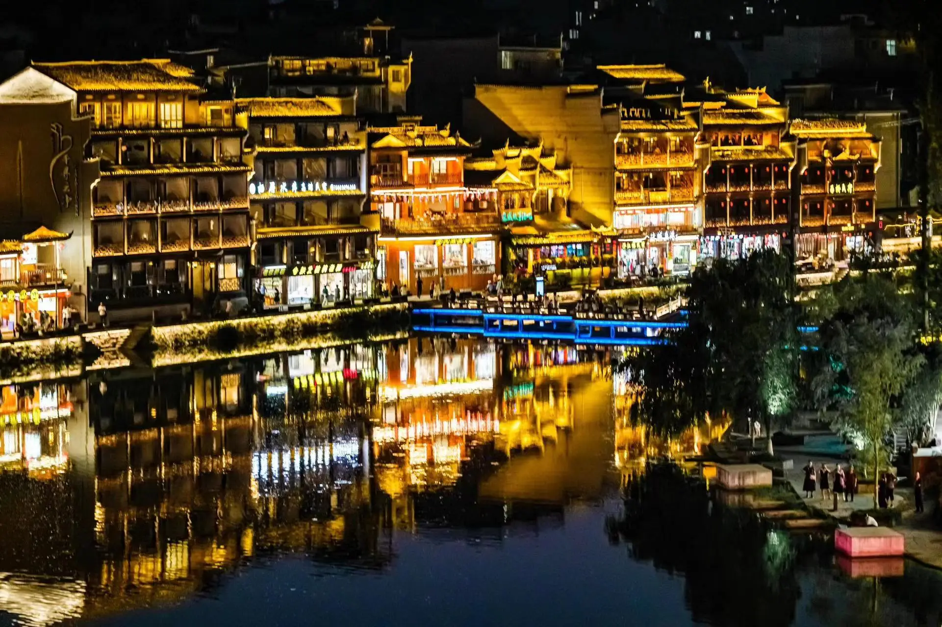 北京至秦皇岛旅游团_秦皇岛到张家界旅游攻略_张家界5天4晚旅游团