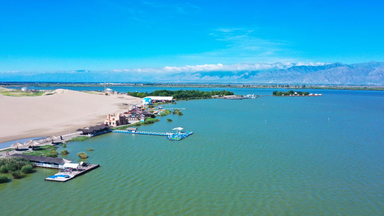 东方甄选带你看宁夏沙湖_宁夏沙湖生态旅游区门票_宁夏沙湖直播云游